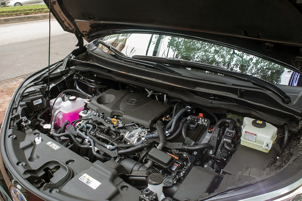 Cận cảnh Toyota Sienna 2021: Xe đa dụng hàng độc cho nhà giàu Việt - 13 Cận cảnh Toyota Sienna 2021: Xe đa dụng hàng độc cho nhà giàu Việt - 13