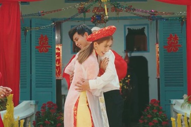 Hoàng Y Nhung - Hồ Quang Hiếu tái hiện cảnh đám cưới miền Tây