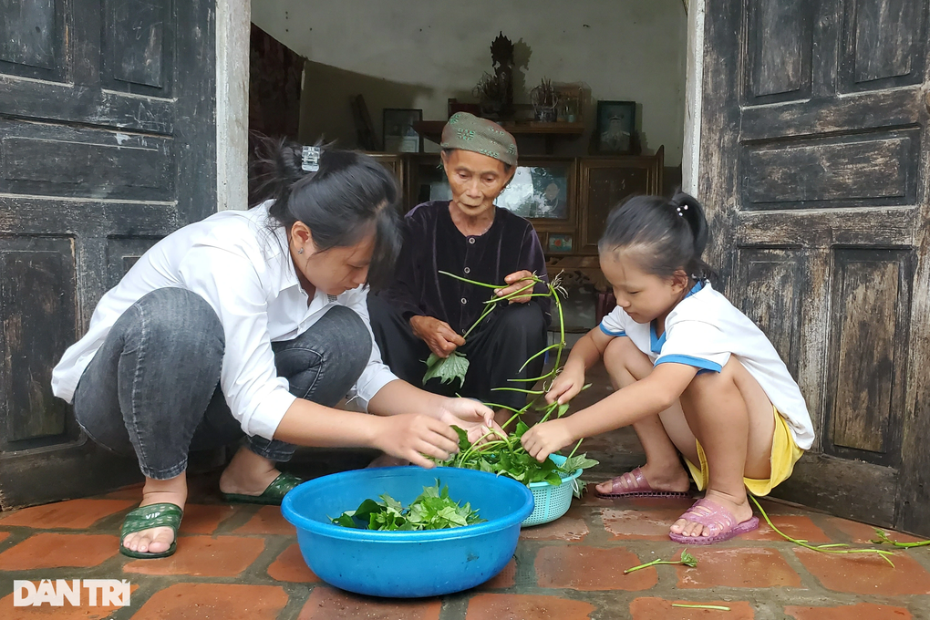 Bố mất rồi, nếu mẹ cũng chết, chị em con biết ở với ai? - 6