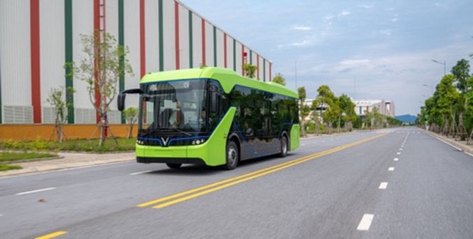 VinBus hợp tác Star Charge phát triển hệ thống trạm sạc xe buýt điện lớn nhất ASEAN - Ảnh 2.