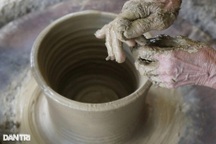 Thợ gốm truyền thống Vân Sơn sống lay lắt với nghề