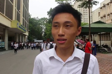 Phỏng vấn nhanh thí sinh Hà Nội về đề thi tổ hợp KHTN