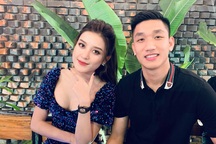 Á hậu Huyền My đón tuổi 26 bên cầu thủ Trọng Đại