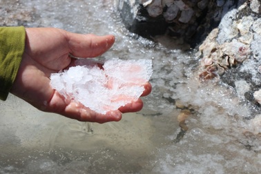 Phát hiện trảng muối đá 2.000 năm tuổi của người Sa Huỳnh cổ