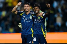 Ronaldo lập cú đúp trong ngày Al Nassr giành chiến thắng