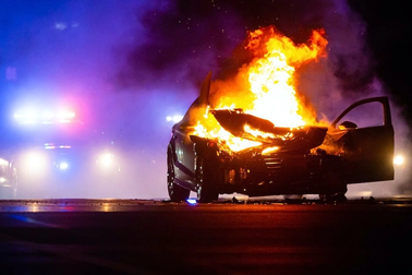 Nước khô - tia hi vọng cho những đám cháy pin lithium khó dập tắt