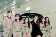 Làm sao để nhân viên lắp ốc vít, sửa ô tô cũng nói tốt tiếng Anh?