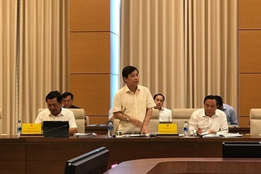 Cán bộ công an vi phạm kinh khủng mà chỉ hạ hàm từ “tướng” xuống “tá”?