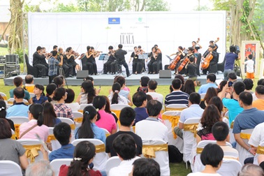 Hòa nhạc Luala: Không có sao vẫn hút khán giả