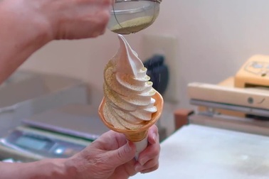 Món kem "gây tê" lạ miệng "hút" khách sành ăn (Nguồn: Deli Bali).