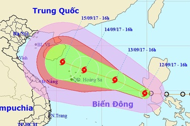 Bão số 10 đang hướng vào đất liền Việt Nam