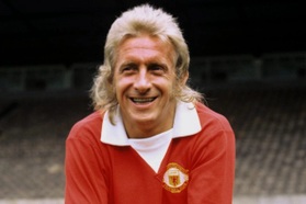 Huyền thoại Denis Law của Man Utd qua đời ở tuổi 84