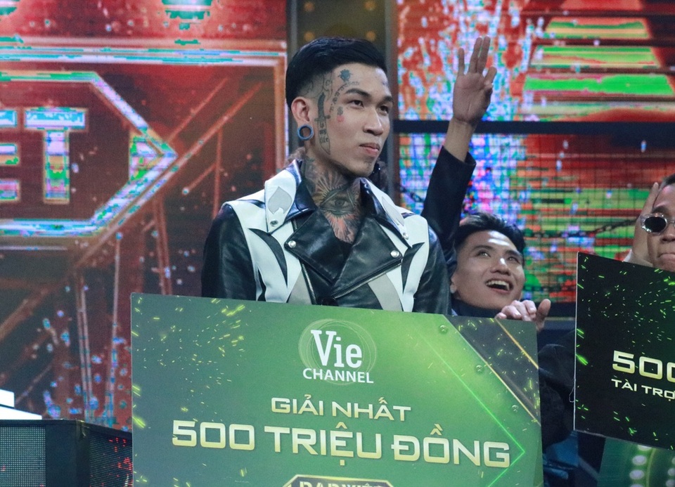 Dế Choắt: “Tôi không bất ngờ vì trở thành Quán quân Rap Việt” - 4 Dế Choắt: “Tôi không bất ngờ vì trở thành Quán quân Rap Việt” - 4