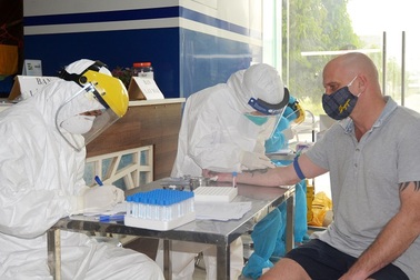 Test nhanh âm tính với SARS-CoV-2 liệu đã yên tâm?