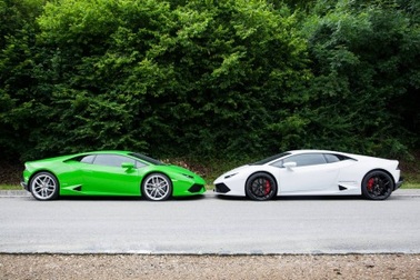 Lamborghini Huracan sóng đôi Aventador