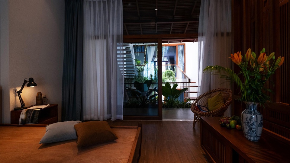 Tám khu vườn bậc thang ẩn trong ngôi nhà phố của gia đình ở Nha Trang - 5