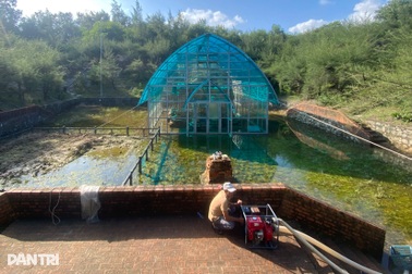 Tháp Chăm nghìn năm tuổi, di tích đặc biệt chưa hết ngập nước