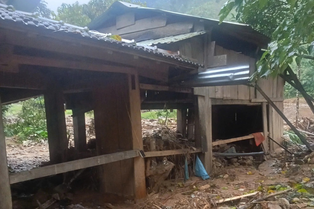 Bạn đọc Dân trí hỗ trợ người dân Đà Nẵng 100 triệu đồng khắc phục bão lũ - 2