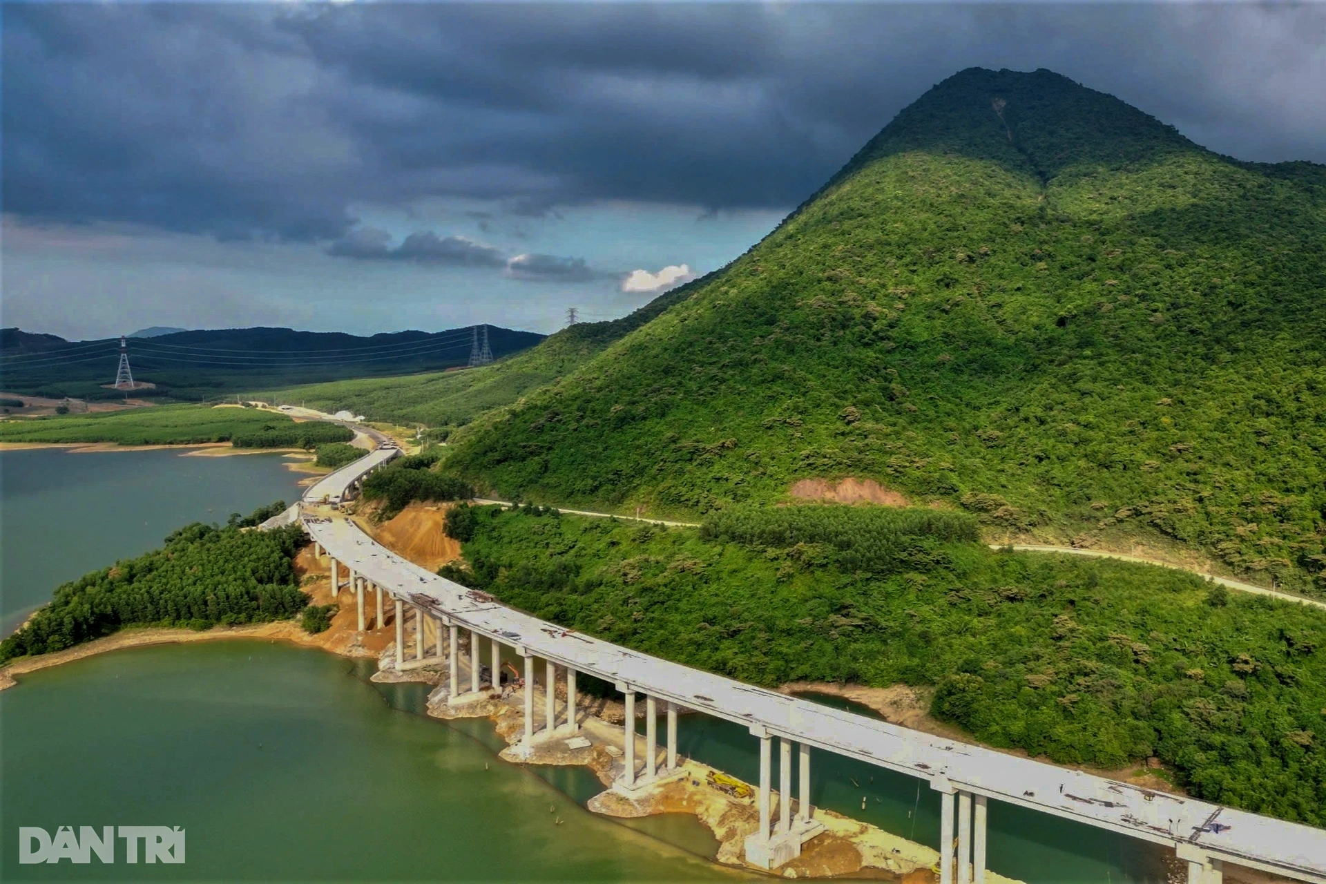 Diện mạo tuyến cao tốc Bắc - Nam dài hơn 100km qua Hà Tĩnh - 8 Diện mạo tuyến cao tốc Bắc - Nam dài hơn 100km qua Hà Tĩnh - 8