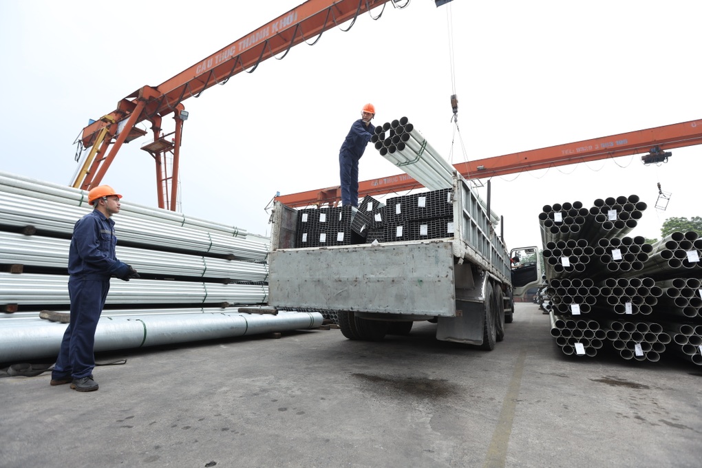 Hòa Phát đạt 12.229 tỷ đồng lợi nhuận sau thuế trong 6 tháng - 2 Hòa Phát đạt 12.229 tỷ đồng lợi nhuận sau thuế trong 6 tháng - 2