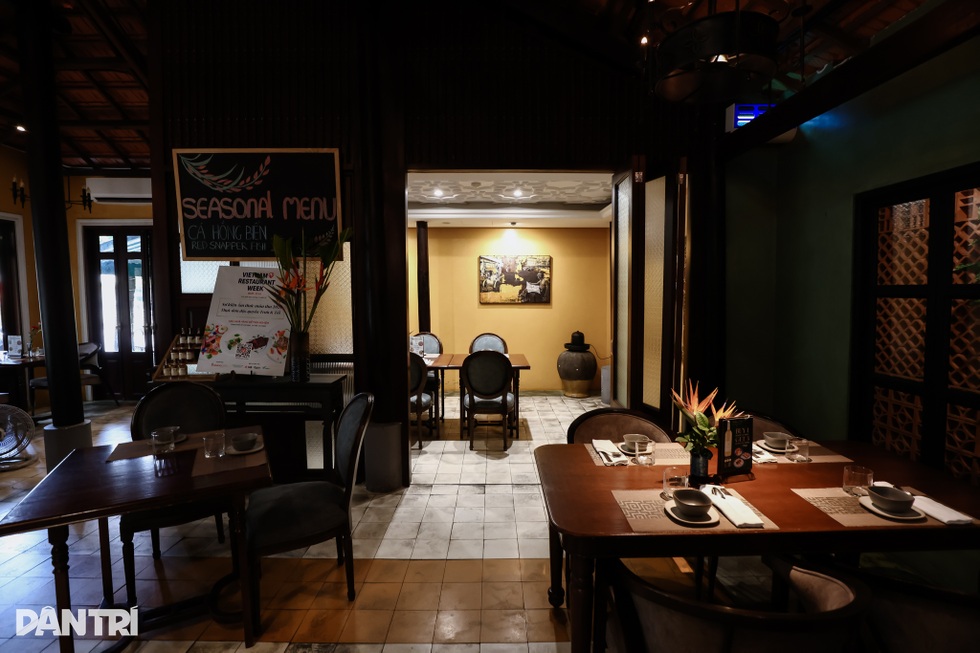 Cơm tiến vua ở khu nhà giàu TPHCM, mỗi ngày chỉ phục vụ 4 suất - 9