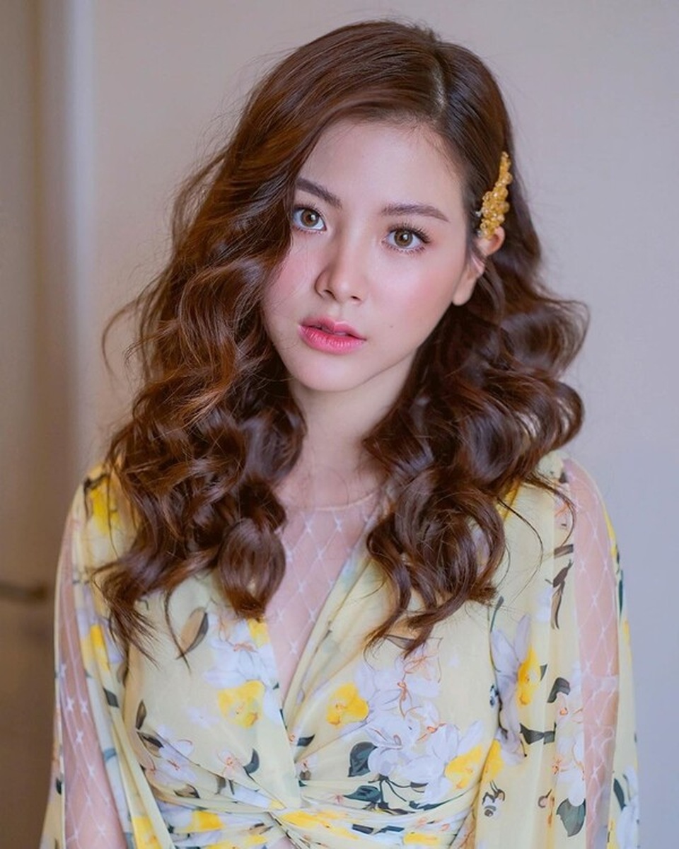 “Mỹ nhân đẹp không góc chết” Baifern Pimchanok nhập viện vì kiệt sức - 15 “Mỹ nhân đẹp không góc chết” Baifern Pimchanok nhập viện vì kiệt sức - 15