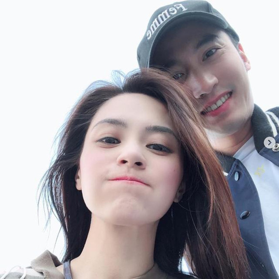 Sự thật về cuộc hôn nhân ngắn ngủi và nhiều tủi hờn của Chung Hân Đồng - 2 Sự thật về cuộc hôn nhân ngắn ngủi và nhiều tủi hờn của Chung Hân Đồng - 2