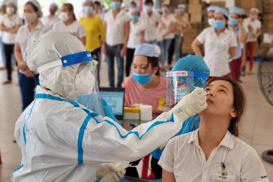 Diễn biến dịch 24/5: Bắc Giang vượt 1000 ca, chùm ca bệnh ở Hà Nội phức tạp - 4 Diễn biến dịch 24/5: Bắc Giang vượt 1000 ca, chùm ca bệnh ở Hà Nội phức tạp - 4