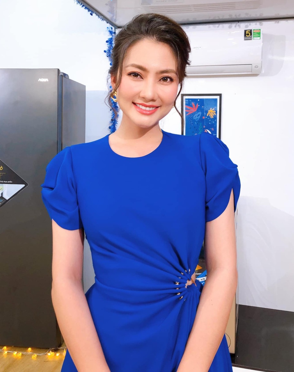 Nghệ sĩ Việt chúc mừng năm mới 2021 đến độc giả Dân trí - 9 Nghệ sĩ Việt chúc mừng năm mới 2021 đến độc giả Dân trí - 9