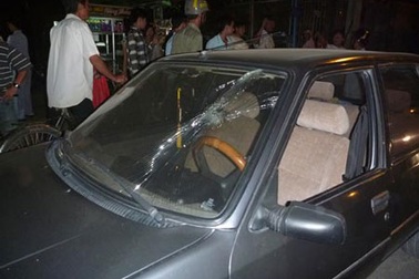 Hỏi thăm đường, nổi máu côn đồ giật dao đuổi người