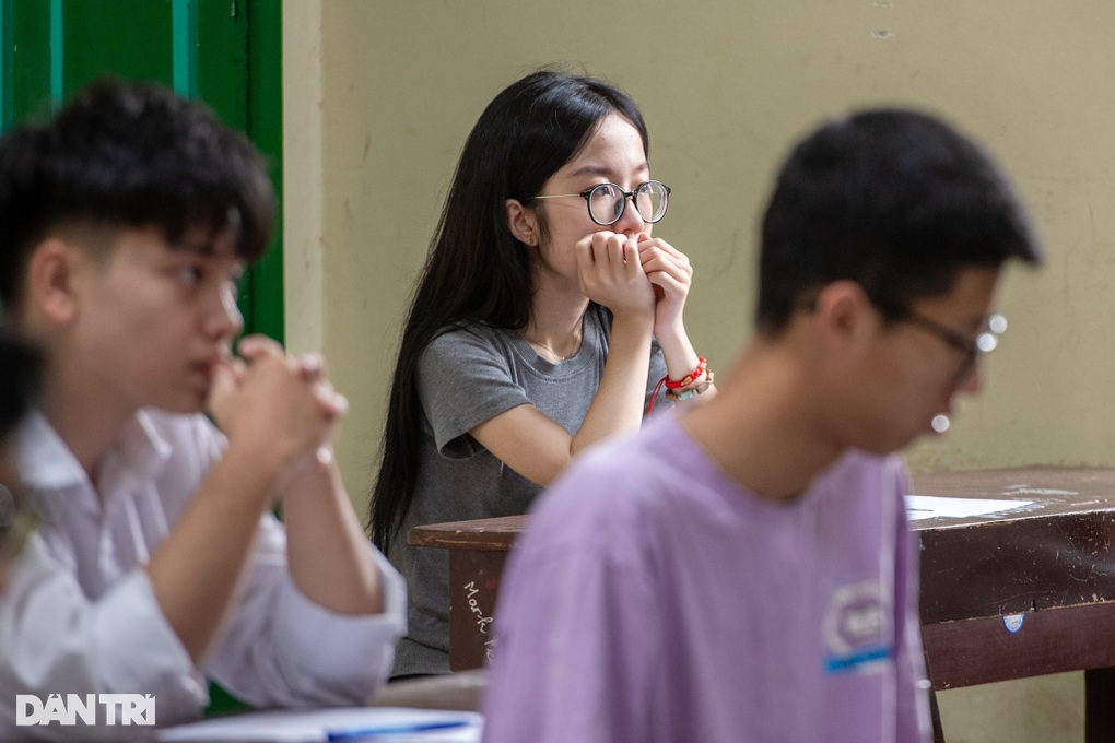 Gần 99% thí sinh làm thủ tục dự thi tốt nghiệp THPT 2024 - 2