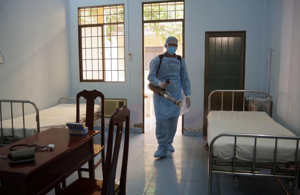 Trà Vinh họp phẩn trong đêm khi phát hiện 2 ca mắc Covid-19 - 1 Trà Vinh họp phẩn trong đêm khi phát hiện 2 ca mắc Covid-19 - 1