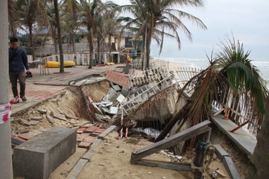 Đà Nẵng yêu cầu xử lý tình trạng sạt lở tại các bãi biển du lịch