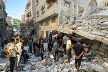 Israel tiếp tục phóng tên lửa vào Gaza và Li Băng