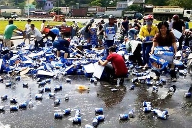 Cho 2 bị can trong vụ “hôi bia” ở Đồng Nai được tại ngoại