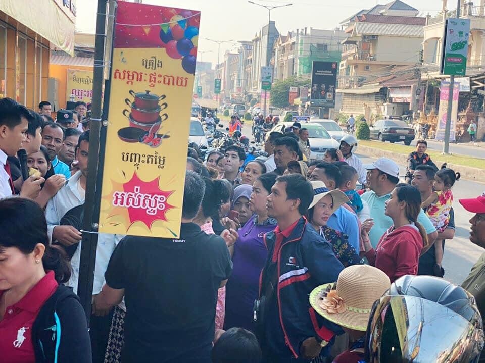 Khai trương thắng lợi, Bigphone+ của Thế Giới Di Động đặt mục tiêu dẫn đầu thị trường điện máy tại Campuchia vào năm 2020 - 1 Khai trương thắng lợi, Bigphone+ của Thế Giới Di Động đặt mục tiêu dẫn đầu thị trường điện máy tại Campuchia vào năm 2020 - 1