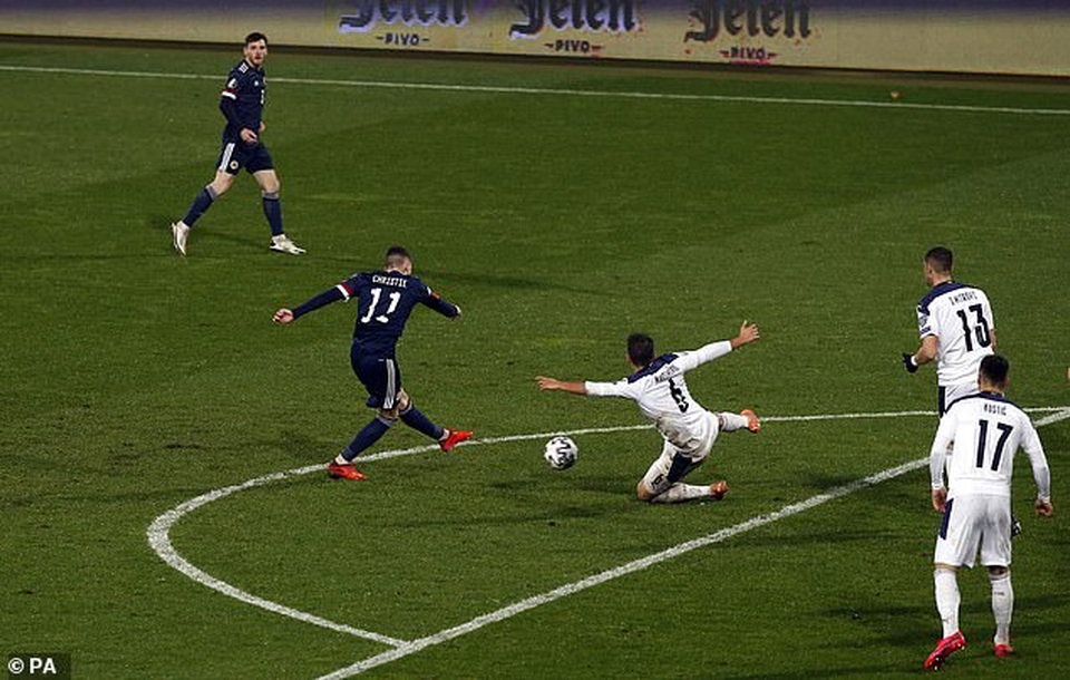 Xác định xong 4 đội bóng cuối cùng dự Euro 2020 - 1 Xác định xong 4 đội bóng cuối cùng dự Euro 2020 - 1