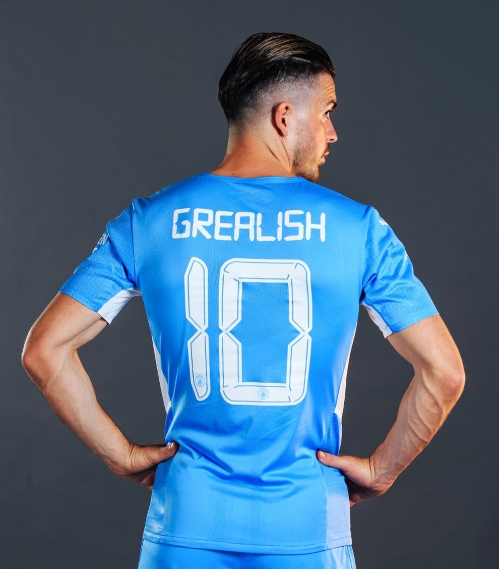 Man City ra mắt bom tấn Grealish, khó mua Messi - 3 Man City ra mắt bom tấn Grealish, khó mua Messi - 3