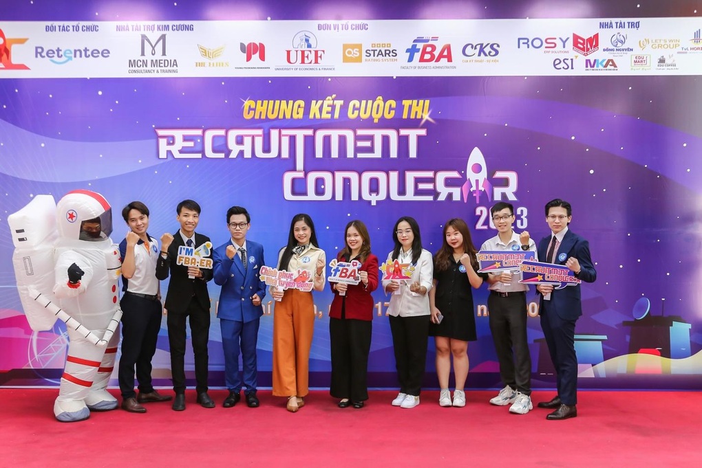Cuộc thi Chinh phục nhà tuyển dụng gắn kết doanh nghiệp và ứng viên tương lai - 1 Cuộc thi Chinh phục nhà tuyển dụng gắn kết doanh nghiệp và ứng viên tương lai - 1