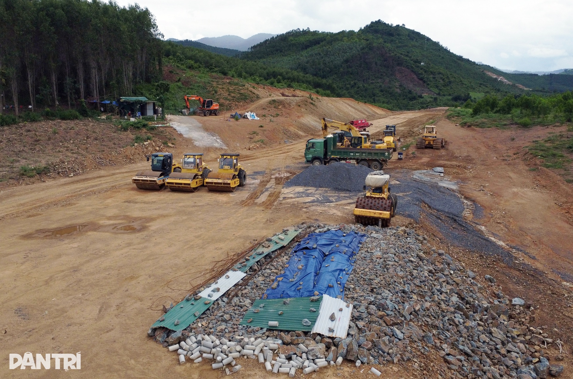 Hiện trạng gói thầu cao tốc hơn 2.000 tỷ đồng mà Tập đoàn Thuận An xin rút - 4 Hiện trạng gói thầu cao tốc hơn 2.000 tỷ đồng mà Tập đoàn Thuận An xin rút - 4