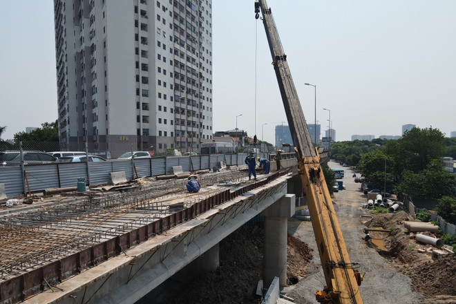 Hình ảnh công trình cầu vượt hồ trị giá 340 tỷ đồng sắp hoàn thành ở Hà Nội - 8 Hình ảnh công trình cầu vượt hồ trị giá 340 tỷ đồng sắp hoàn thành ở Hà Nội - 8