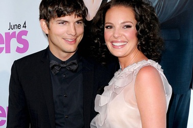 Ashton Kutcher - Katherine Heigl sánh vai dự công chiếu phim