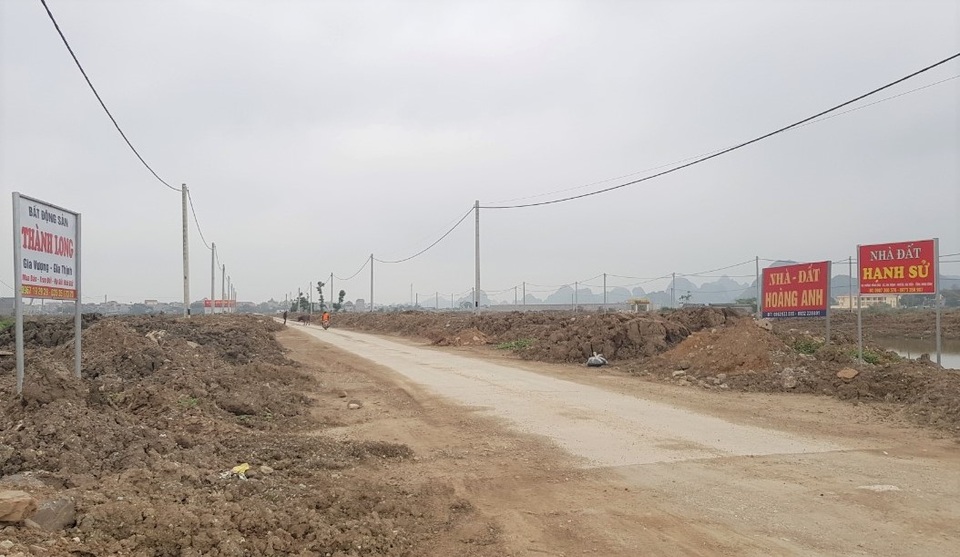 Cò thổi giá đất gần khu du lịch lên 300%, chính quyền vào cuộc ổn định - 1 Cò thổi giá đất gần khu du lịch lên 300%, chính quyền vào cuộc ổn định - 1