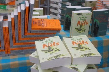 Chọn ngày đẹp phát hành sách của GS Ngô Bảo Châu