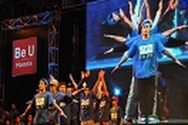 Các ca sỹ khách mời chia sẻ trước giờ G Cuộc thi chung kết Be U 2011