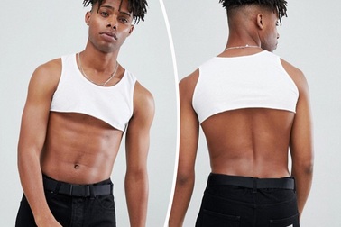 Hài hước áo “crop-top” dành cho... nam giới