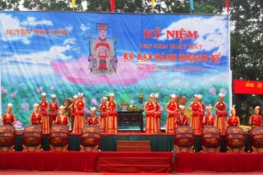 Tưng bừng lễ hội ở ngôi đền cổ nhất xứ Thanh   