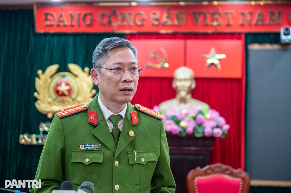 Mr Pips bị bắt: Vẻ hào nhoáng và sự thật sau những chiếc bẫy ngọt ngào - 7 Mr Pips bị bắt: Vẻ hào nhoáng và sự thật sau những chiếc bẫy ngọt ngào - 7