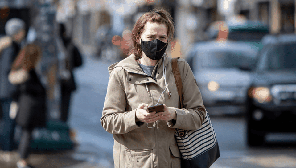 Nơi cho phép người dân khỏa thân tắm nắng nhưng vẫn phải đeo khẩu trang - 3 Nơi cho phép người dân khỏa thân tắm nắng nhưng vẫn phải đeo khẩu trang - 3