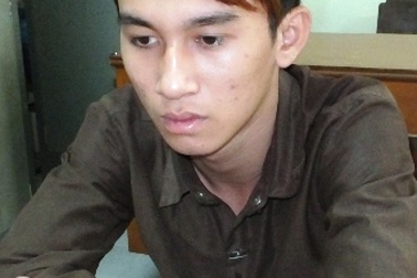 Truy bắt nghi phạm vô cớ đâm chết người ở quán karaoke